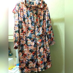 Zara Floral Light Coat/Windbreaker, Medium. Like New